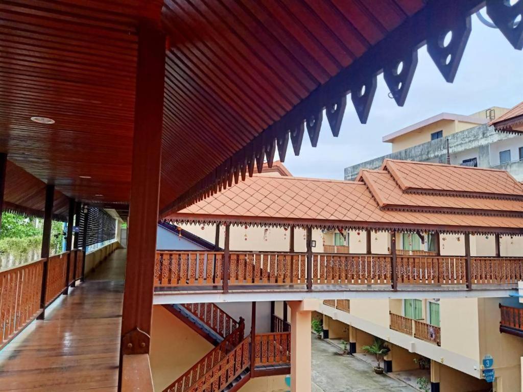 V.Hotel & Resort Hat Yai Extérieur photo
