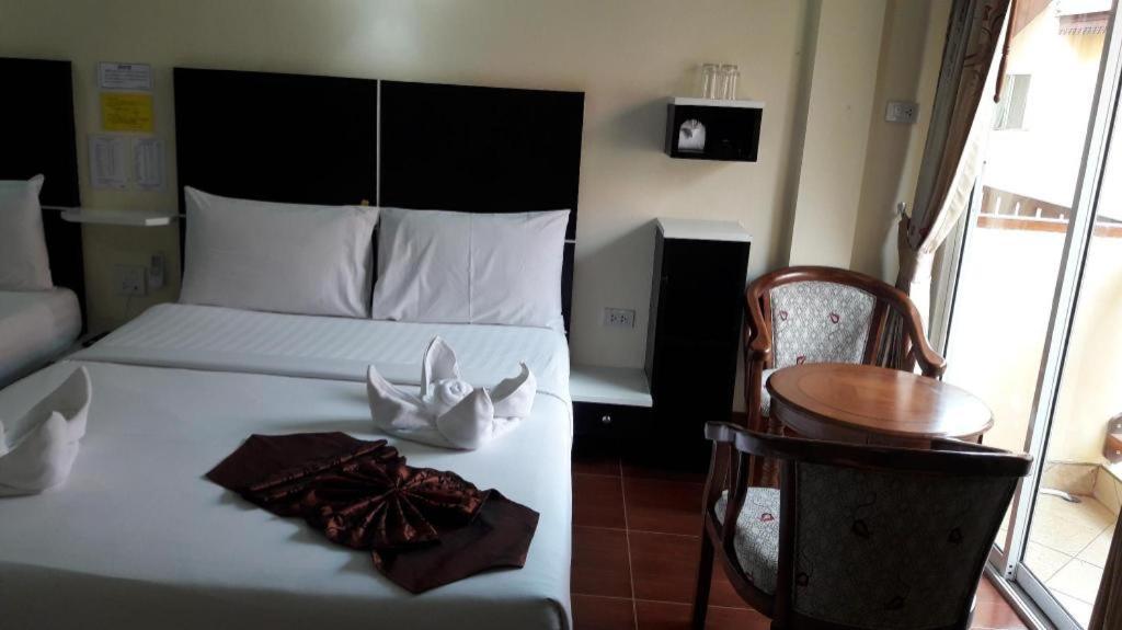 V.Hotel & Resort Hat Yai Extérieur photo